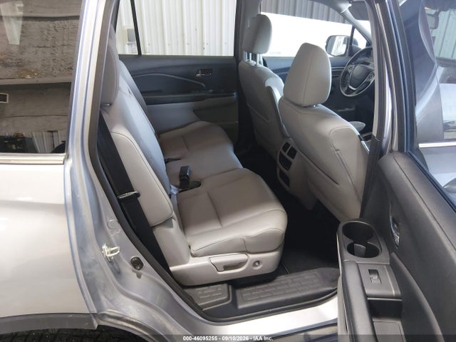 2018 HONDA PILOT EX-L 8