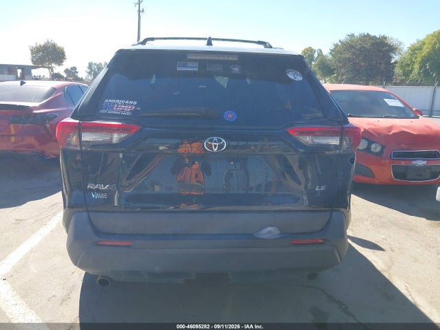 2019 TOYOTA RAV4 LE 17