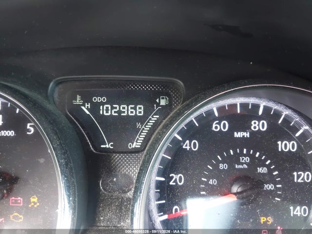2019 NISSAN VERSA 1.6 SV 15