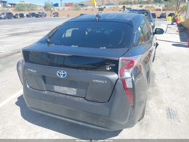 2017 TOYOTA PRIUS TWO 4
