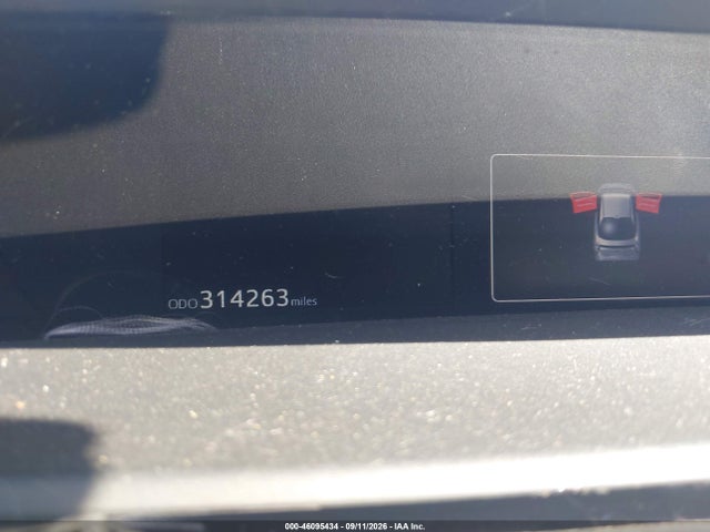2017 TOYOTA PRIUS TWO 7