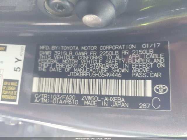 2017 TOYOTA PRIUS TWO 9