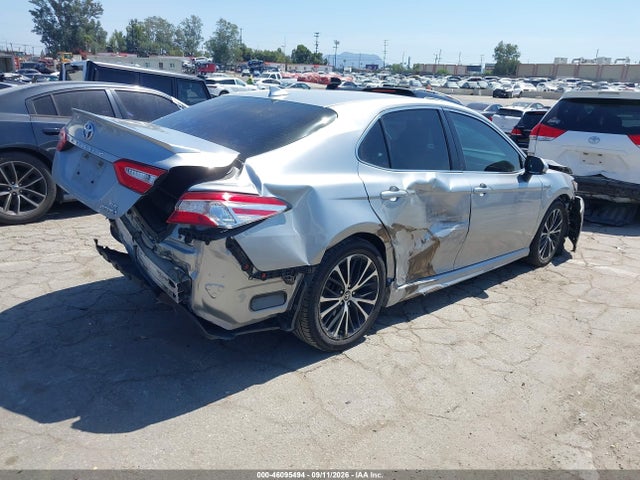 2020 TOYOTA CAMRY SE HYBRID 4
