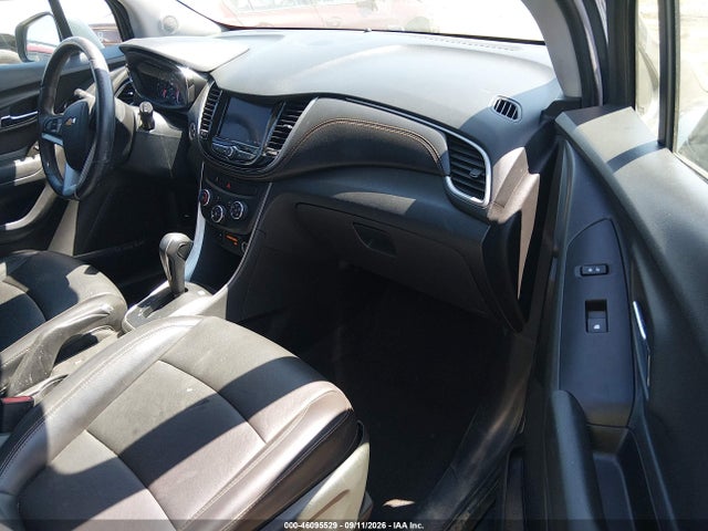 2021 CHEVROLET TRAX AWD LT 5