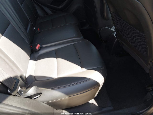 2021 CHEVROLET TRAX AWD LT 8