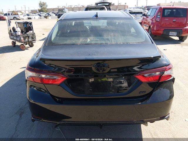 2022 TOYOTA CAMRY SE 16