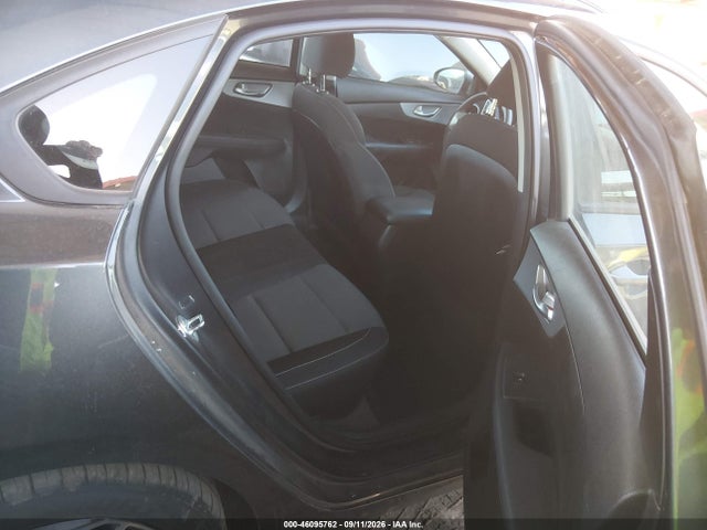 2023 KIA FORTE LXS 8