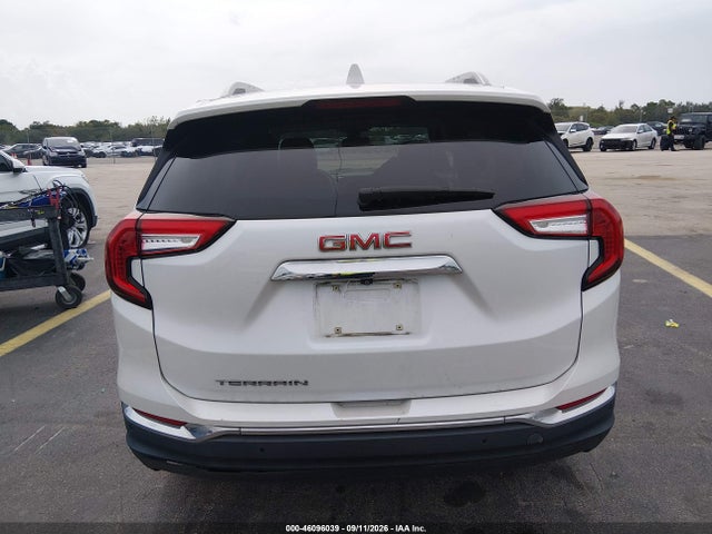 2022 GMC TERRAIN FWD SLT 17