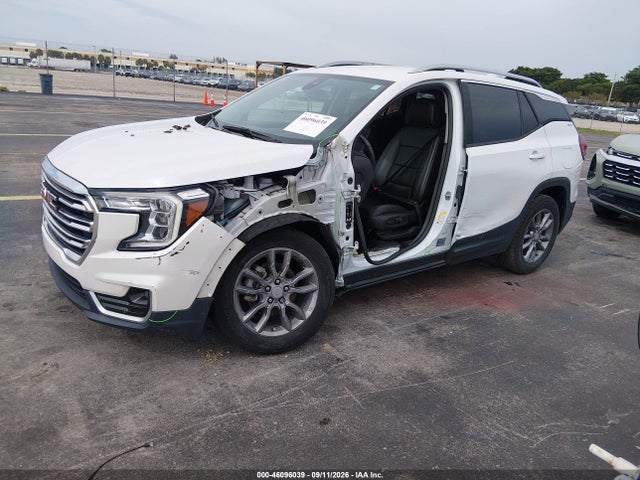 2022 GMC TERRAIN FWD SLT 2