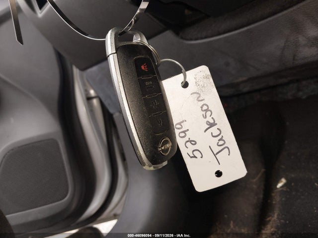 2023 NISSAN VERSA 1.6 SV XTRONIC CVT 11