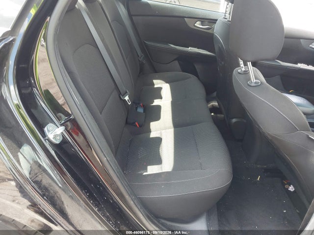 2021 KIA FORTE LXS 8