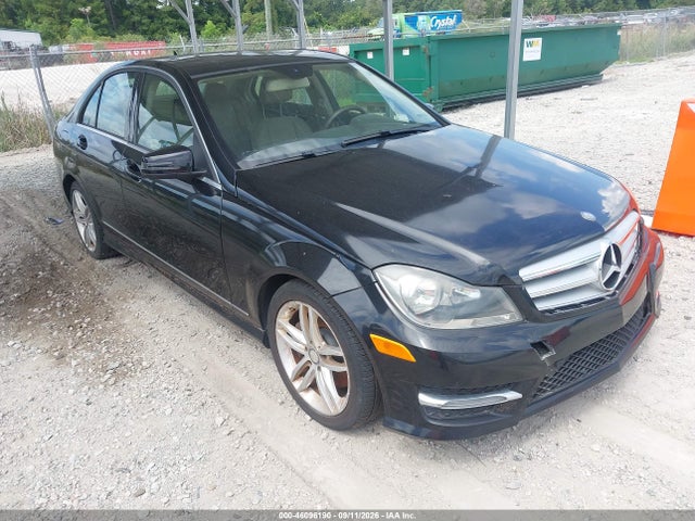 2013 MERCEDES-BENZ C 300 SPORT 4MATIC
