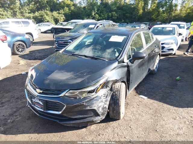 2017 CHEVROLET CRUZE LT AUTO 2
