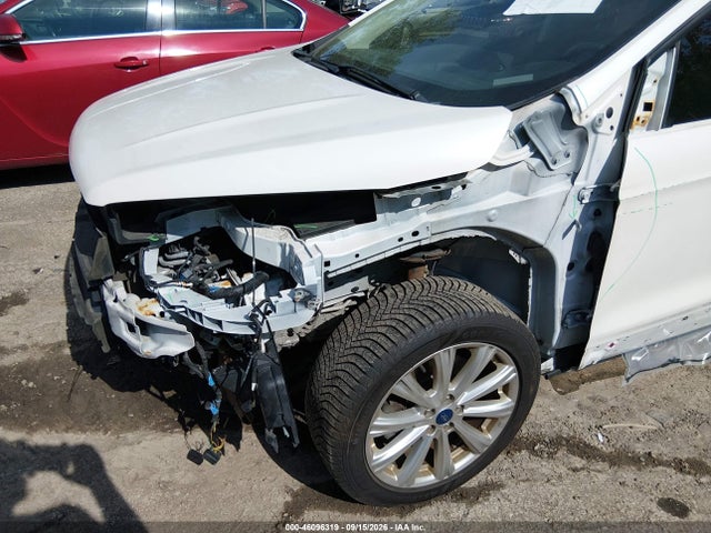 2019 FORD ESCAPE SEL 6