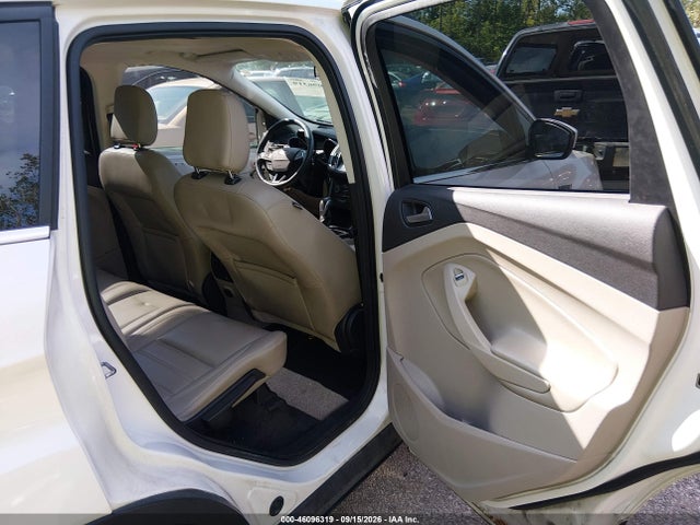 2019 FORD ESCAPE SEL 8