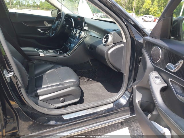 2017 MERCEDES-BENZ C 300 5