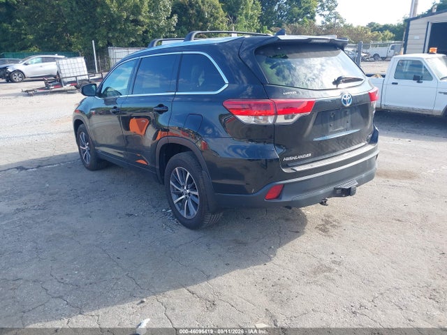2018 TOYOTA HIGHLANDER HYBRID XLE 3