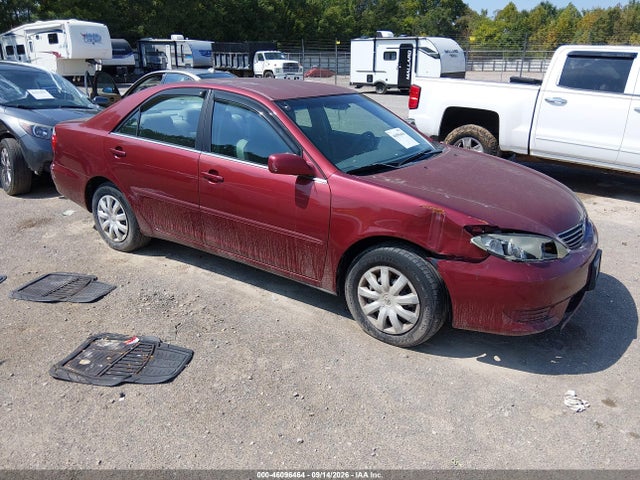 2005 TOYOTA CAMRY LE
