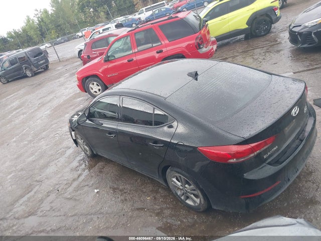 2017 HYUNDAI ELANTRA SE 3