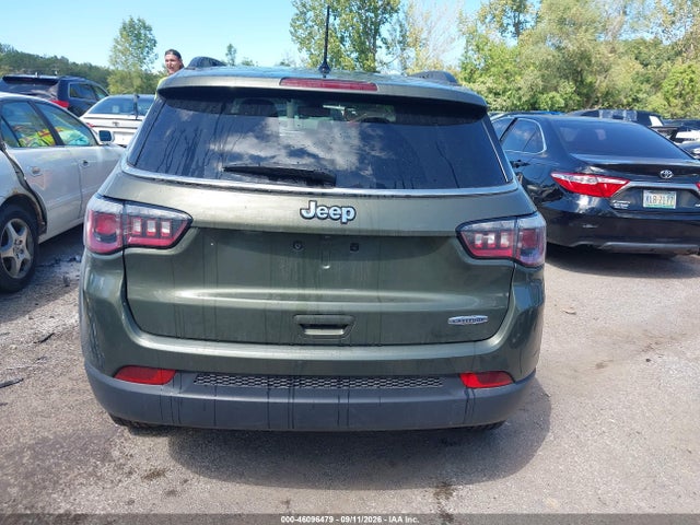 2018 JEEP COMPASS LATITUDE FWD 16