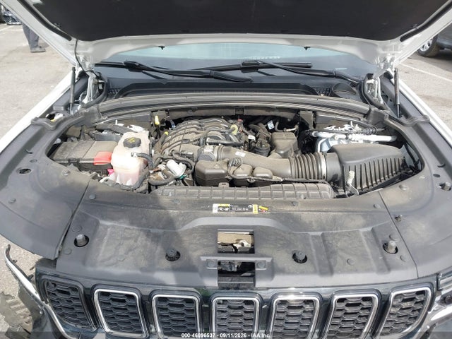 2023 JEEP GRAND CHEROKEE LIMITED 4X4 10