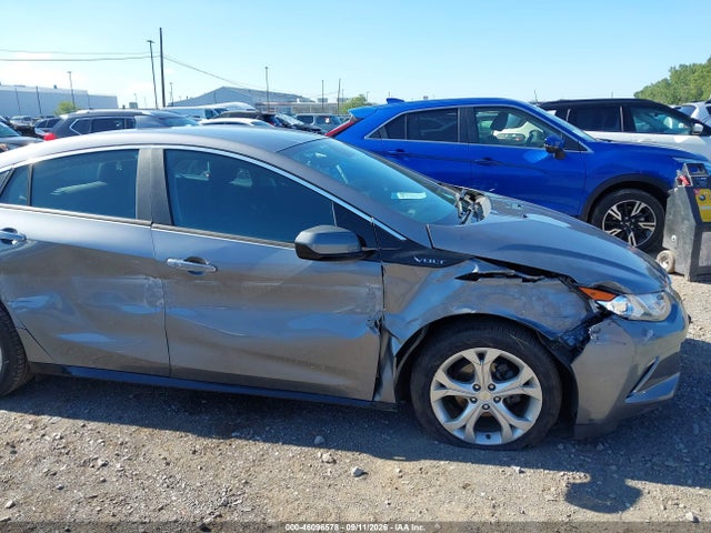 2018 CHEVROLET VOLT LT 17