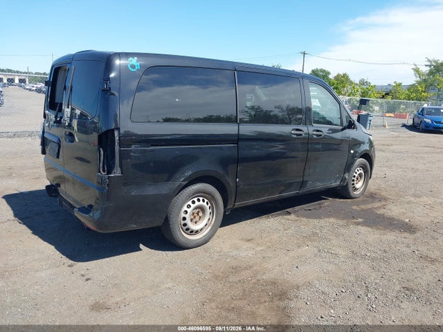 2018 MERCEDES-BENZ METRIS 4