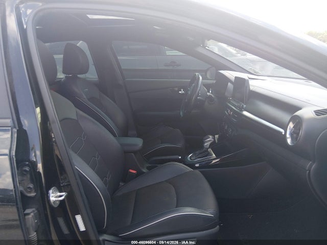 2021 KIA FORTE GT-LINE 5