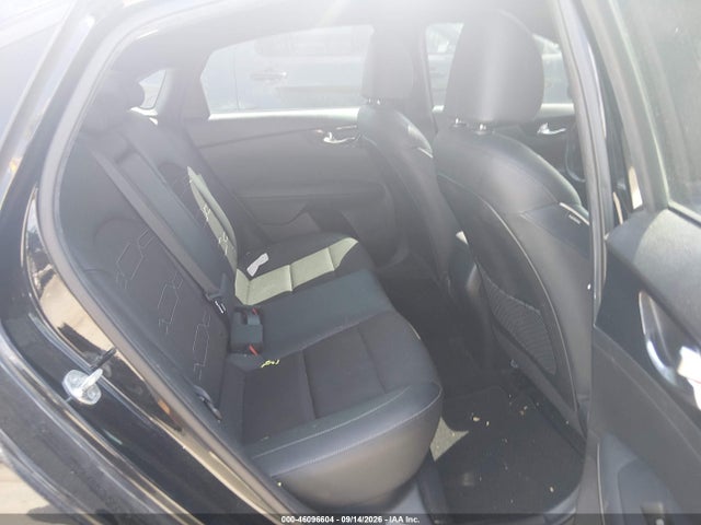 2021 KIA FORTE GT-LINE 8