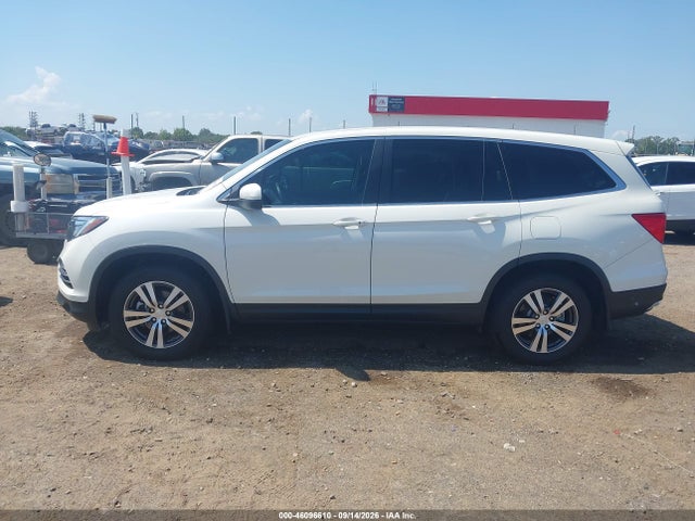 2017 HONDA PILOT EX-L 14