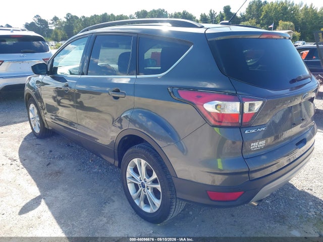 2017 FORD ESCAPE SE 3