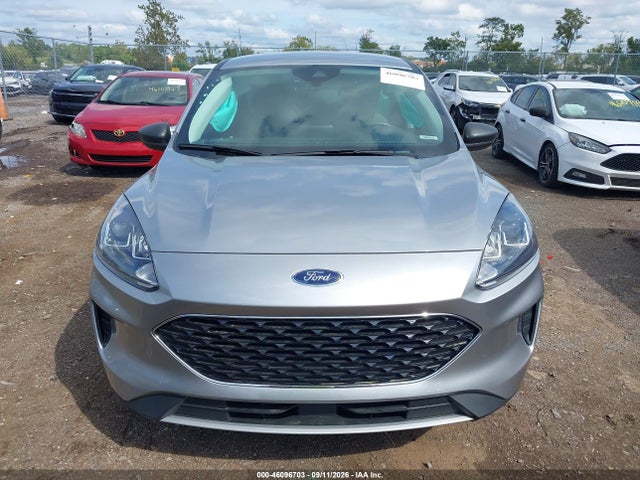 2022 FORD ESCAPE SE 13