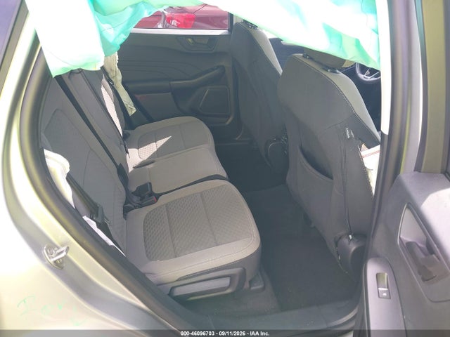 2022 FORD ESCAPE SE 8