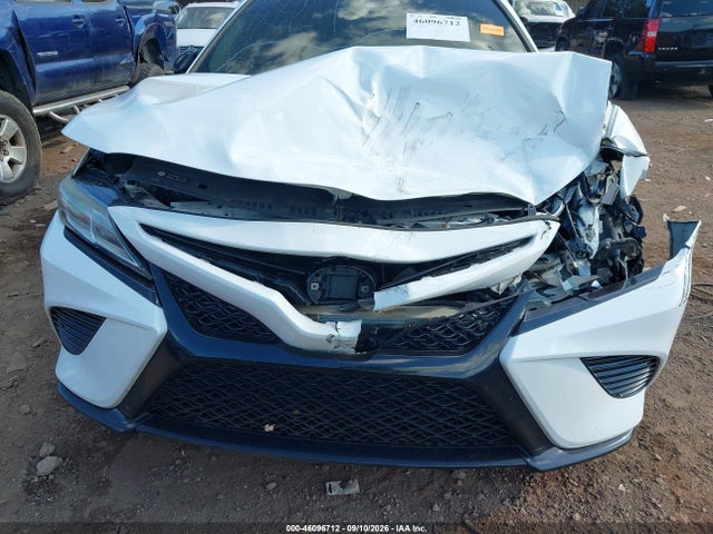 2019 TOYOTA CAMRY SE 6