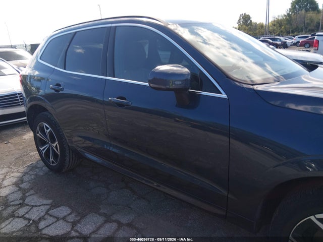 2022 VOLVO XC60 B5 MOMENTUM 13