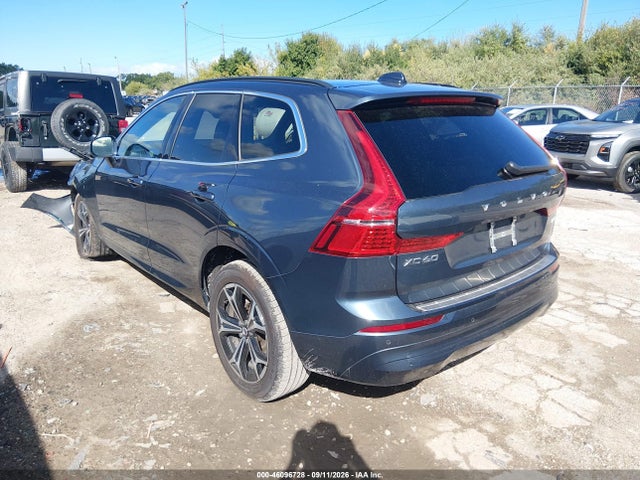 2022 VOLVO XC60 B5 MOMENTUM 3