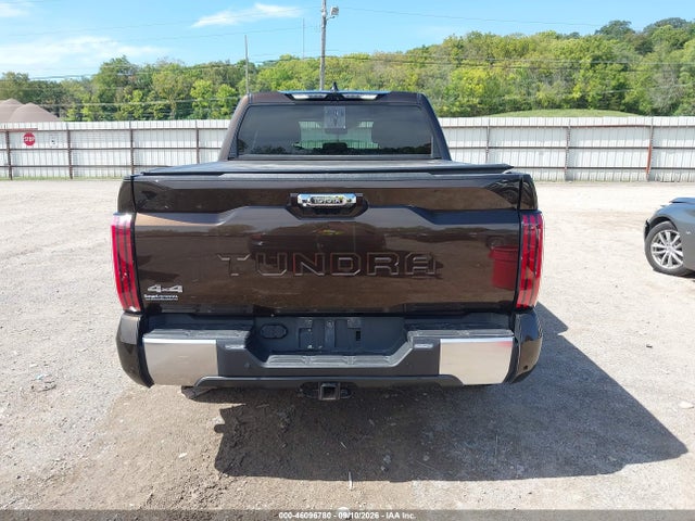 2022 TOYOTA TUNDRA LIMITED 17