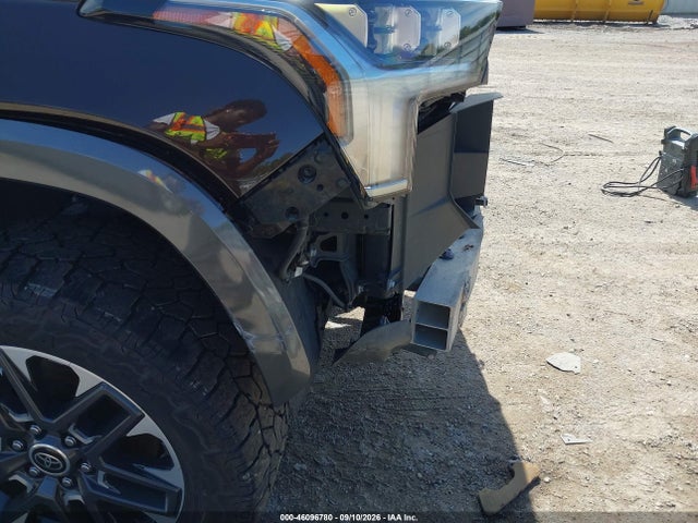 2022 TOYOTA TUNDRA LIMITED 21