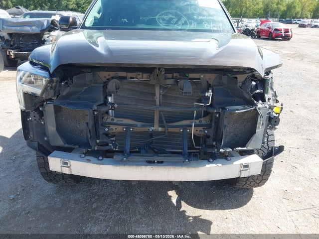 2022 TOYOTA TUNDRA LIMITED 6