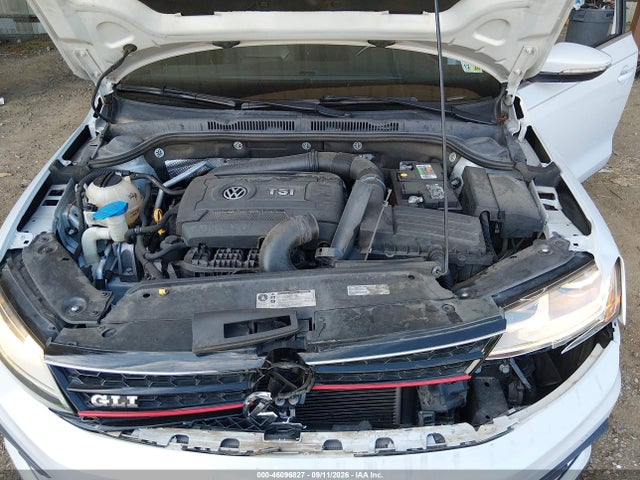 2017 VOLKSWAGEN JETTA GLI 10