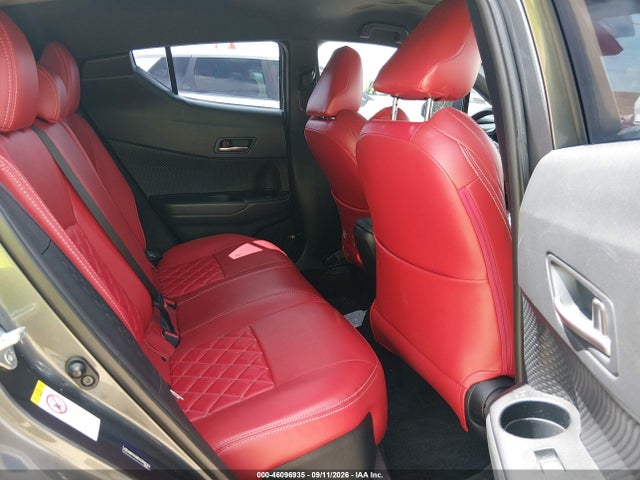 2018 TOYOTA C-HR XLE PREMIUM 8