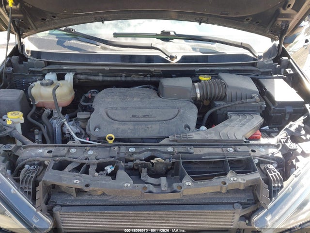 2022 CHRYSLER VOYAGER LX 10