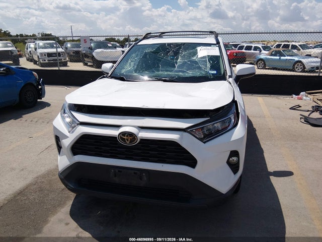 2019 TOYOTA RAV4 XLE 6