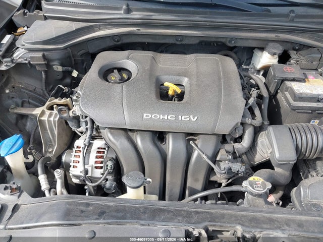 2017 HYUNDAI ELANTRA SE 10