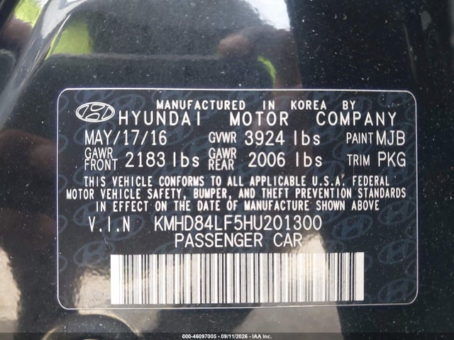 2017 HYUNDAI ELANTRA SE 9