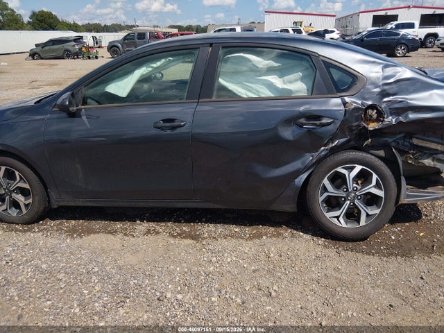 2020 KIA FORTE LXS 14