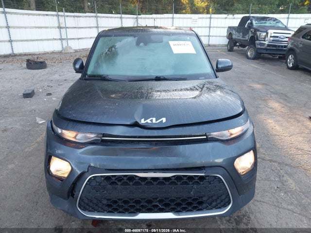 2022 KIA SOUL S 12