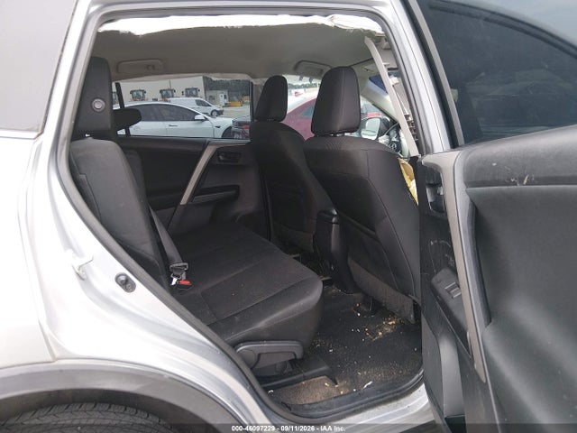 2017 TOYOTA RAV4 LE 8