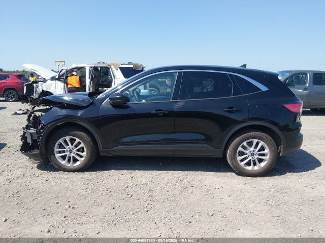2020 FORD ESCAPE SE 14