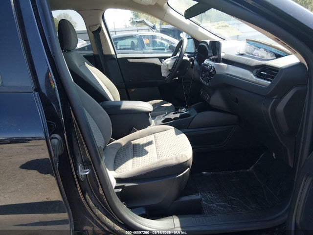 2020 FORD ESCAPE SE 5